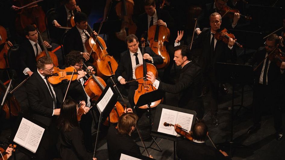 MusicAeterna представит в Москве и Петербурге программу из сочинений Куртага и Брамса